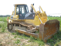 Komatsu D65, Bull Dozer, Kampala, D6